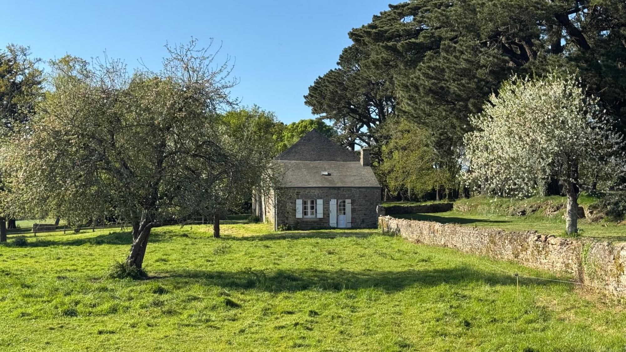 Gite De Couple Cosy Avec Vue Sur Chateau Tremohar - Golfe Du Morbihan, 20 Min De Vannes Berric Екстериор снимка