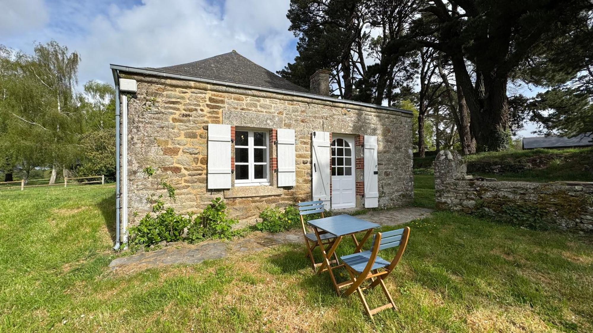 Gite De Couple Cosy Avec Vue Sur Chateau Tremohar - Golfe Du Morbihan, 20 Min De Vannes Berric Екстериор снимка